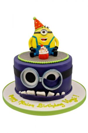 Minion Monster Cake