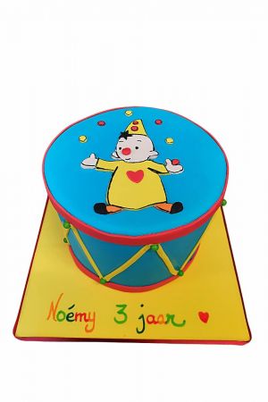 Bumba drum birthday cake