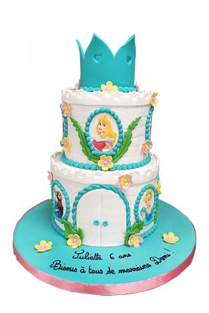 Disney princess castle cake