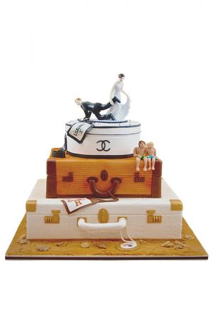 Suitcase theme wedding cake