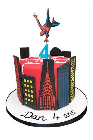 Gâteau anniversaire personnalisé cake design thème Spiderman livré à  Martigues - Frangine et chocolat
