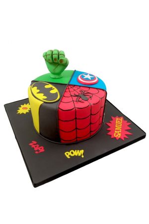 Gâteau anniversaire Spiderman 3D