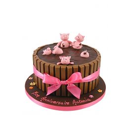 Gâteau d'anniversaire Les petits cochons par bamb. Une recette de fan à  retrouver dans la catégorie Desserts & Confiseries sur  , de Thermomix<sup>®</sup>.