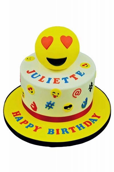 Emoji and social media theme cake