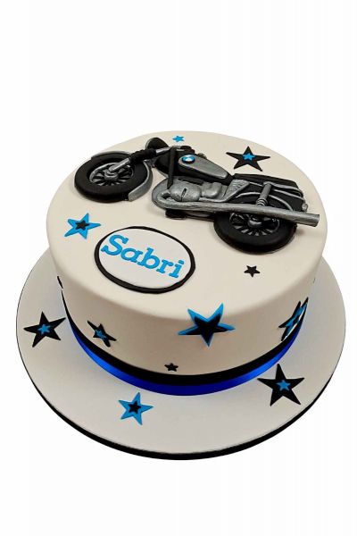 Yamaha tracer motorcycle cake | Motorcycle cake, Cake, Cake cookies